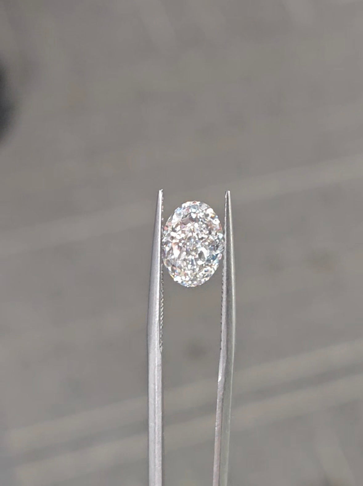 Deposit 4.52ct D VVS2 Oval diamond with cert