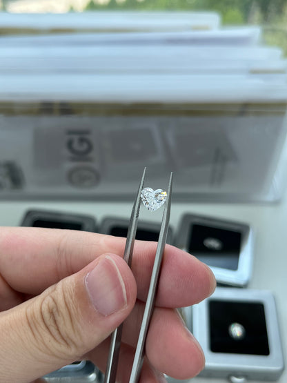 1.34CT Heart D VVS2 Lab Diamond