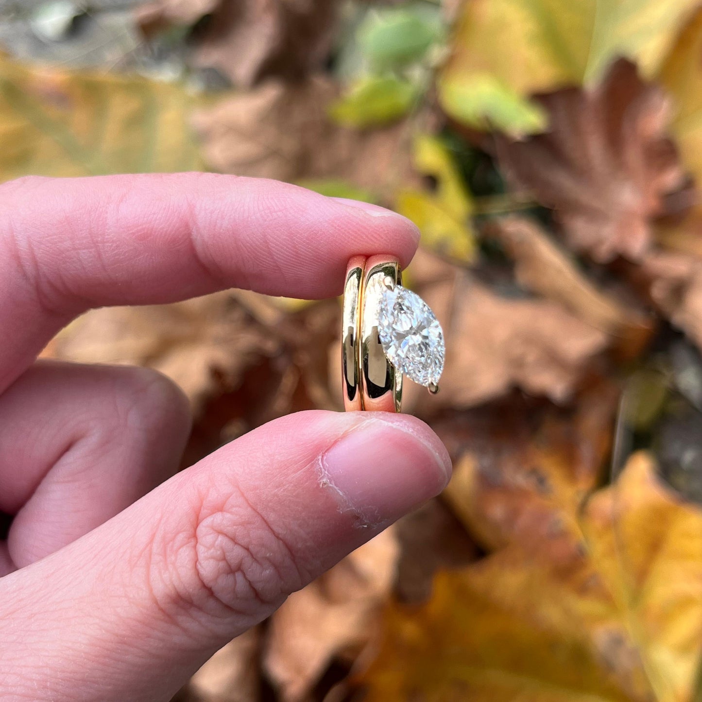 2CT E VS1 Marquise 18k yellow gold ring