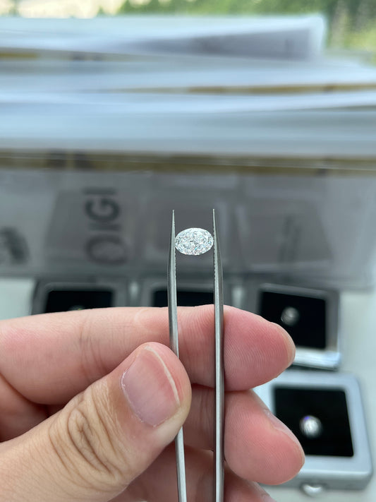 1.52CT OVAL D VS2 Lab Diamond