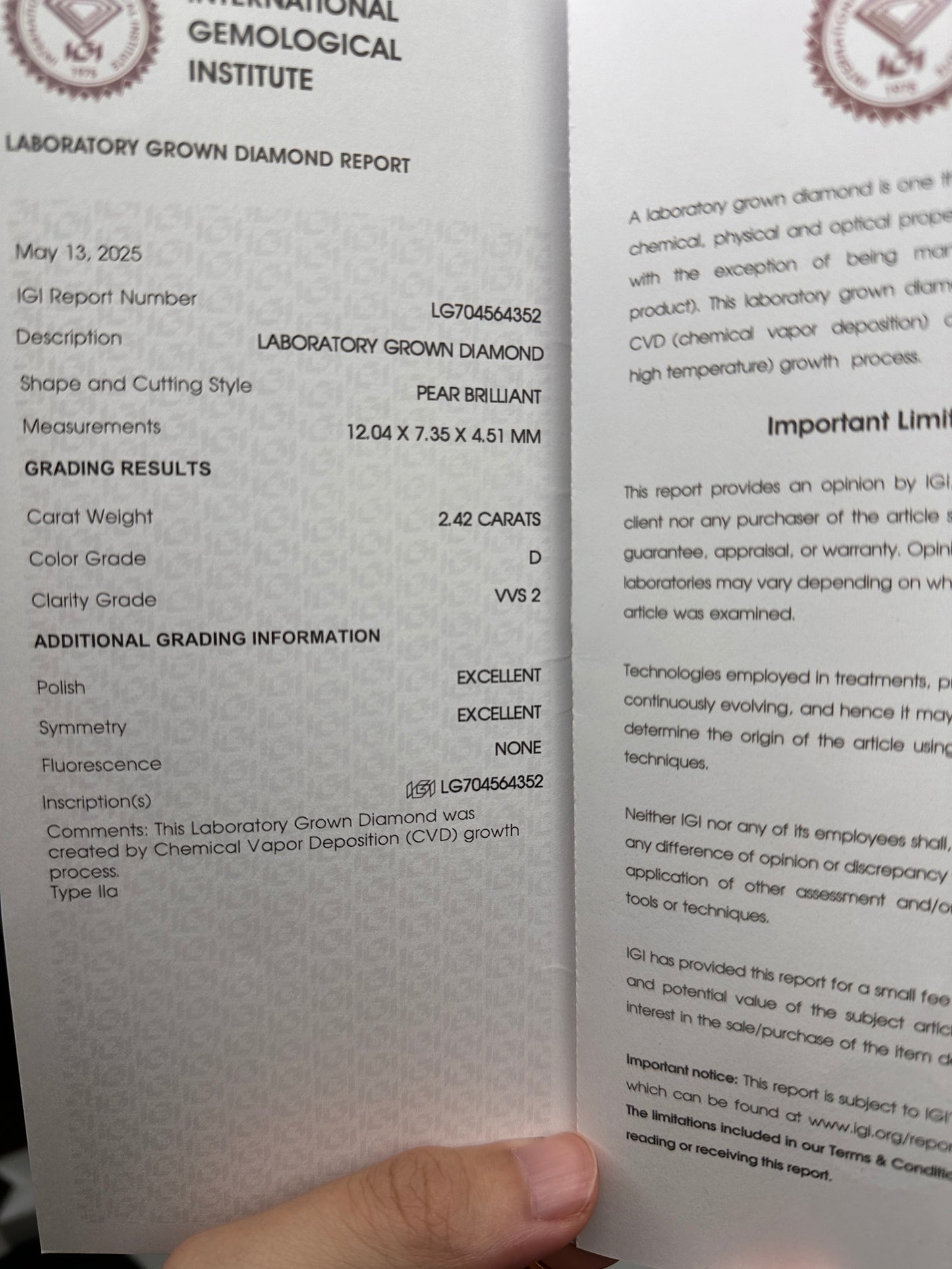 18K yellow gold ring with 2.42ct E VVS2 pear diamond US5