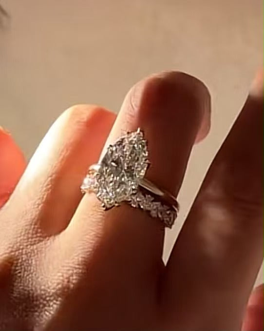 Deposit lab diamond 5ct elongated cushion 18k ring for Farah
