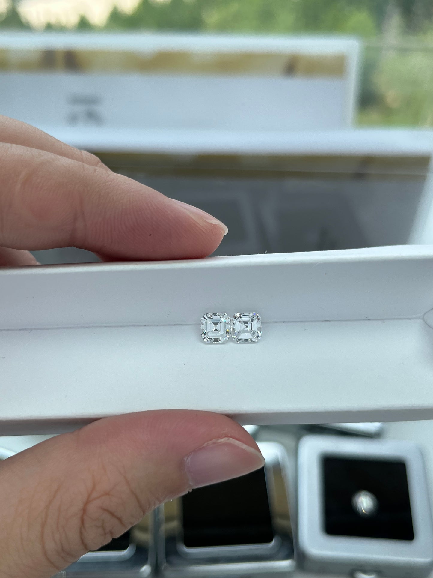 One pair Asscher D VS1/VS2 Lab Diamond