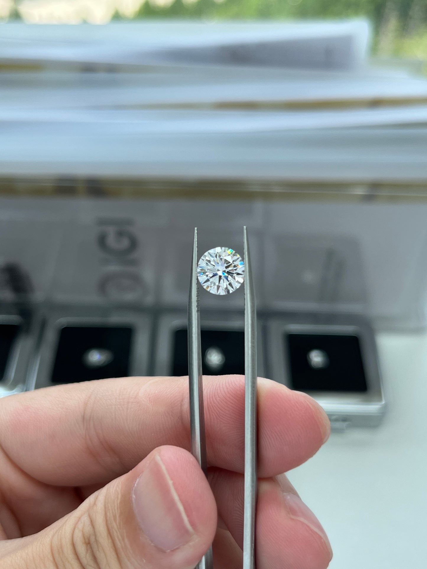 2.09CT Round E VS1 lab diamond